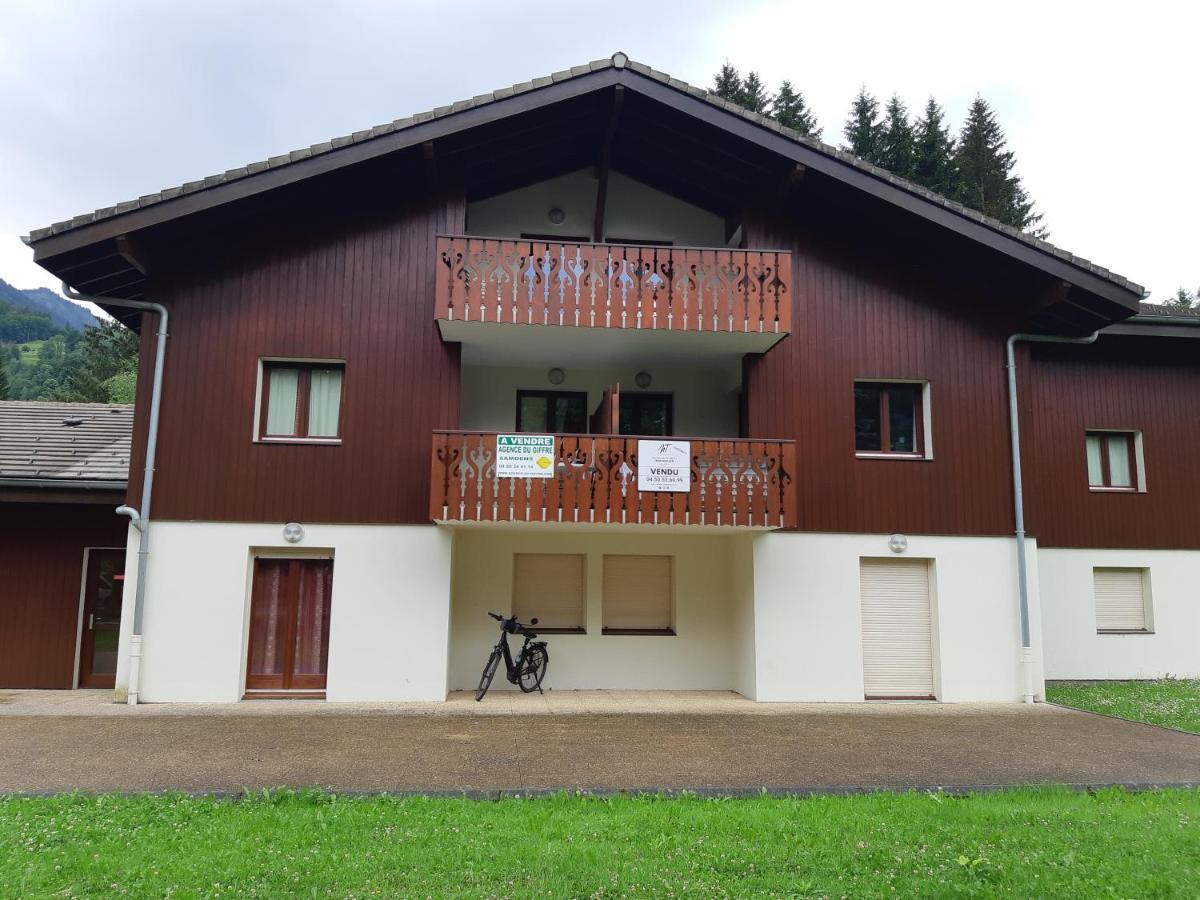 Studio Equipe / Proche Du Centre Samoëns Extérieur photo